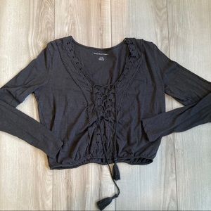 ❄️5/$18❄️ American Eagle Lace Up Cropped Top